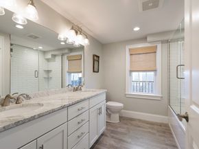 64 County Rd 1, Ipswich MA 01938