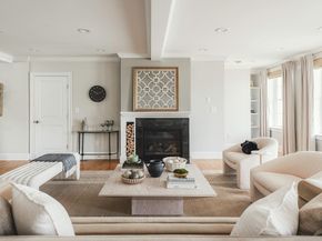 64 County Rd 1, Ipswich MA 01938