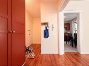 28 Ransom Rd 8, Boston MA 02135