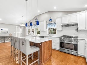 16 Glenwood Ave, Winchester MA 01890