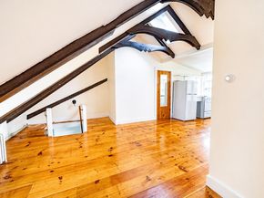 31 Mugford St, Marblehead MA 01945