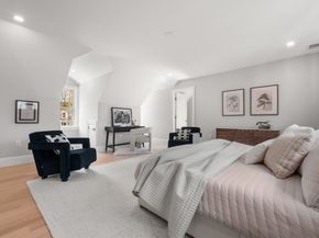 6 Revolutionary, Lexington MA 02421