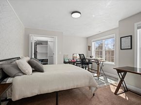 68 Princeton St 68, Holden MA 01522