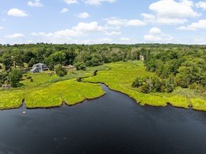 392 S Main St, Cohasset MA 02025