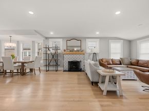 22 Carver Rd East 22, Watertown MA 02472