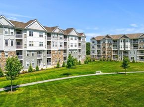 5 Peters Farm Way 405, Westborough MA 01581