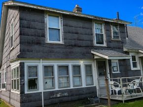 8 River Ave, Grafton MA 01560