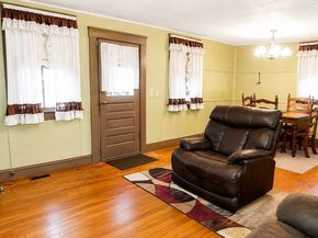 8 River Ave, Grafton MA 01560