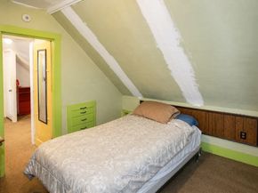 8 River Ave, Grafton MA 01560
