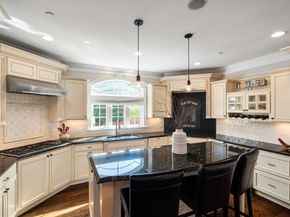 3 Pine Ridge Drive 1, Medway MA 02053