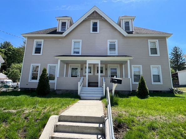 111 Main St, Grafton MA 01560