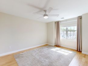 68 Prospect St 16, Peabody MA 01960