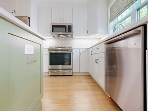 68 Prospect St 16, Peabody MA 01960