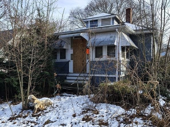 9 Gaudette Ave, Brockton MA 02301