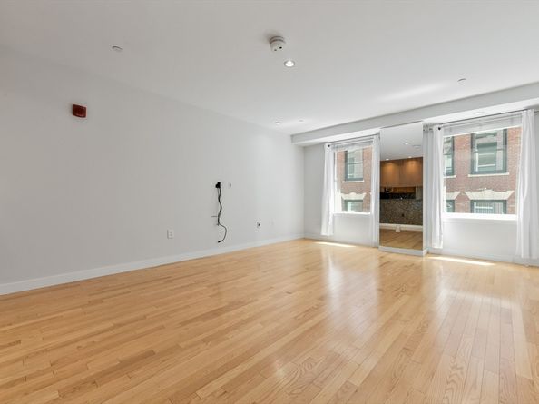 80 Broad Street 603, Boston MA 02110