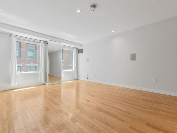 80 Broad Street 603, Boston MA 02110