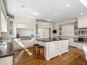 71 Clubhouse Drive, Hingham MA 02043