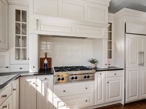 71 Clubhouse Drive, Hingham MA 02043