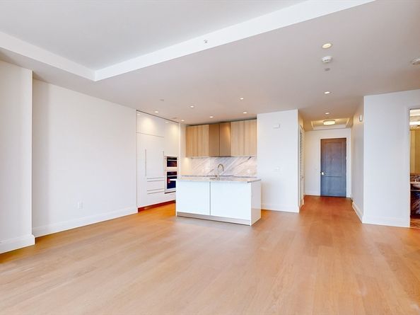 240 Devonshire Street 5011, Boston MA 02110