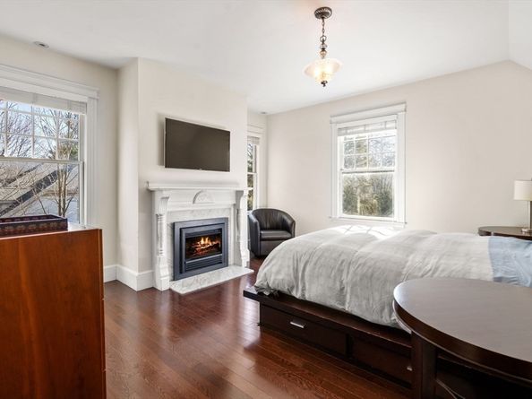 1 Edmunds Road, Wellesley MA 02481