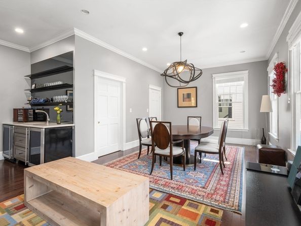 1 Edmunds Road, Wellesley MA 02481