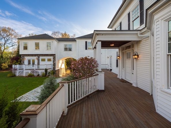 1 Edmunds Road, Wellesley MA 02481