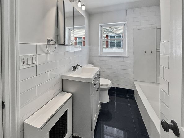13 Victor Ave, Worcester MA 01603