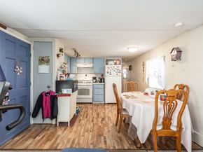 20 Madeline St, Wareham MA 02538