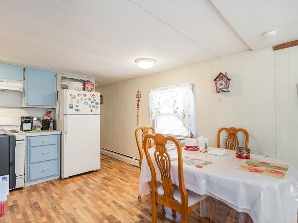 20 Madeline St, Wareham MA 02538