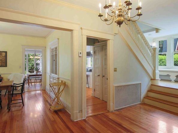 44 Berwick St., Worcester MA 01602