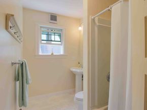 44 Berwick St., Worcester MA 01602