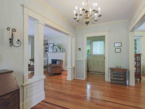 44 Berwick St., Worcester MA 01602