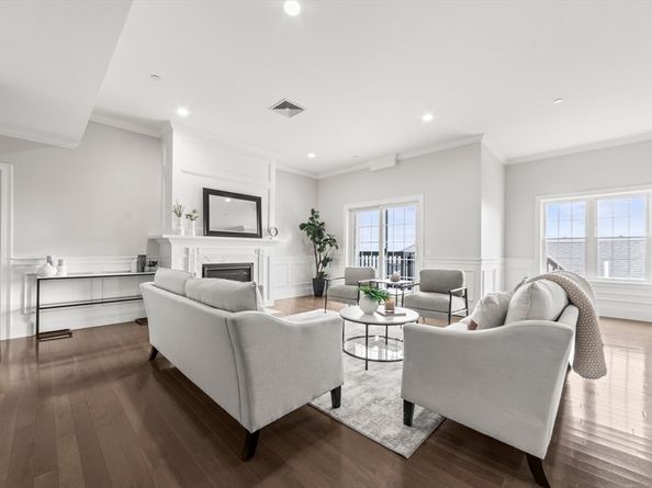 823 East 6th 5, Boston MA 02127