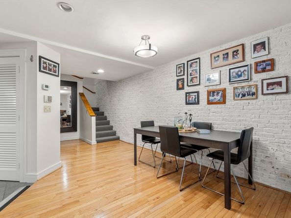 69 Saint Botolph 1, Boston MA 02116