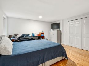 69 Saint Botolph 1, Boston MA 02116