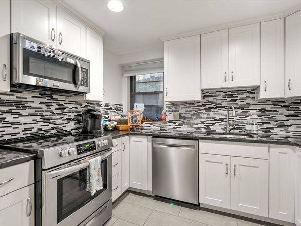 69 Saint Botolph 1, Boston MA 02116