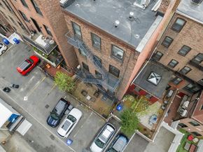 69 Saint Botolph 1, Boston MA 02116