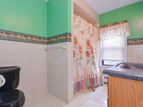886 Canterbury St, Boston MA 02131