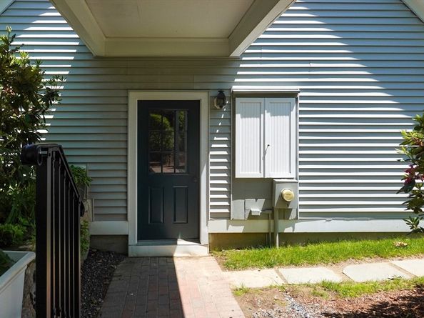 17 Highcroft Way 17, Hopkinton MA 01748