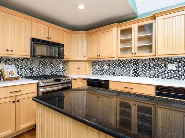 17 Highcroft Way 17, Hopkinton MA 01748