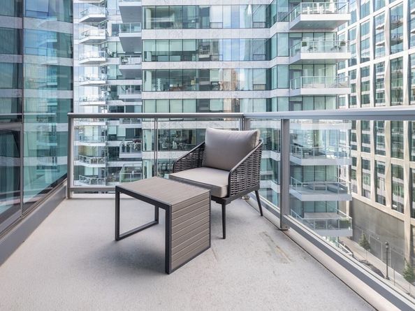 22 Liberty Drive 7G, Boston MA 02210