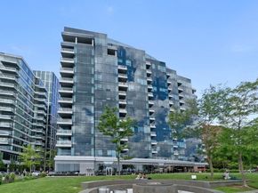 22 Liberty Drive 7G, Boston MA 02210