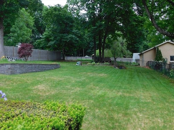 414 Cedar St, Dedham MA 02026