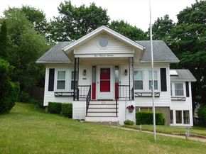 414 Cedar St, Dedham MA 02026