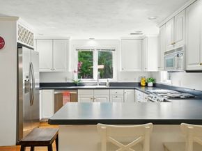 17 Trout Farm Ln, Duxbury MA 02332