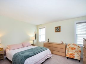 82 Snowbird Ave, Weymouth MA 02190
