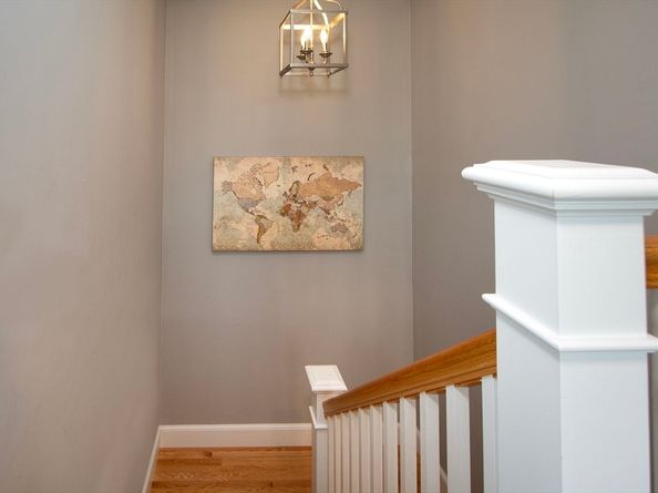 82 Snowbird Ave, Weymouth MA 02190