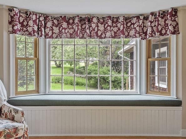153 Tahattawan Rd, Littleton MA 01460