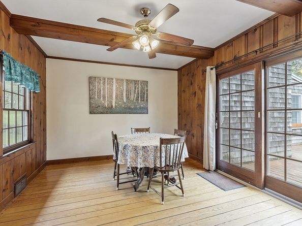 153 Tahattawan Rd, Littleton MA 01460