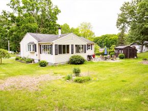 12 Hadley Path, West Brookfield MA 01585